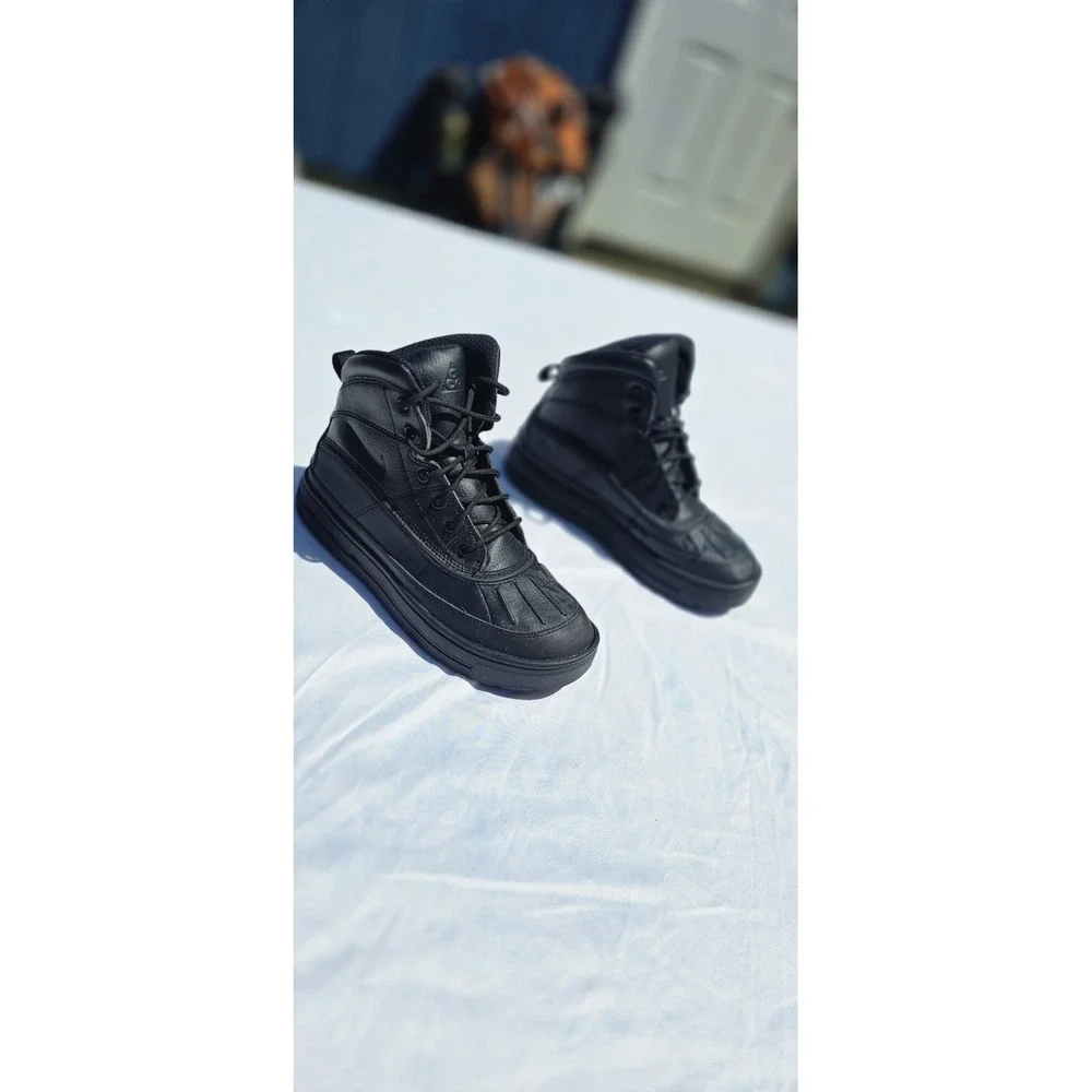 Nike Woodside 2 High ACG Boys Big Kids Hiking Boots Shoes Black Size 6Y